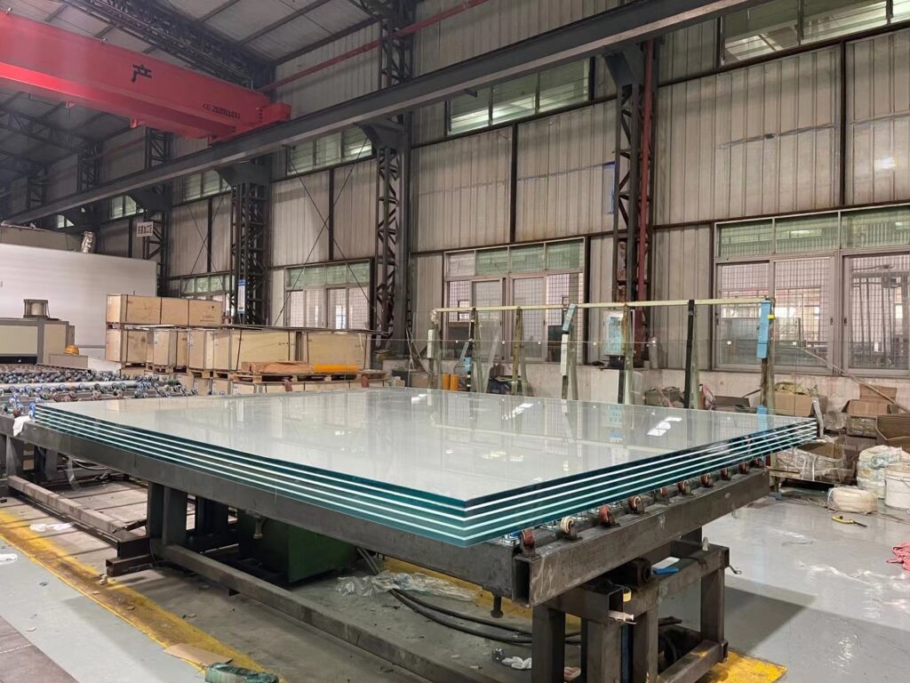 Kính chống đạn